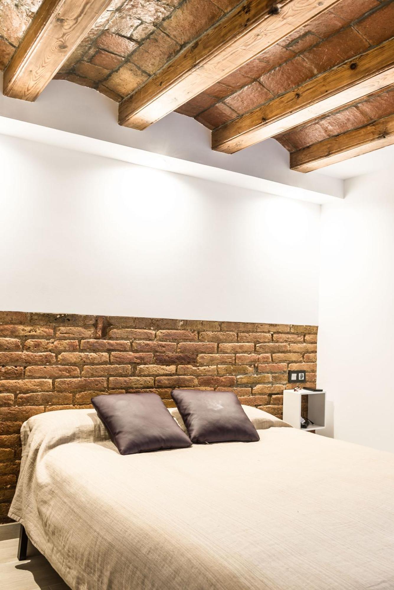 Radas Barcelona Buitenkant foto