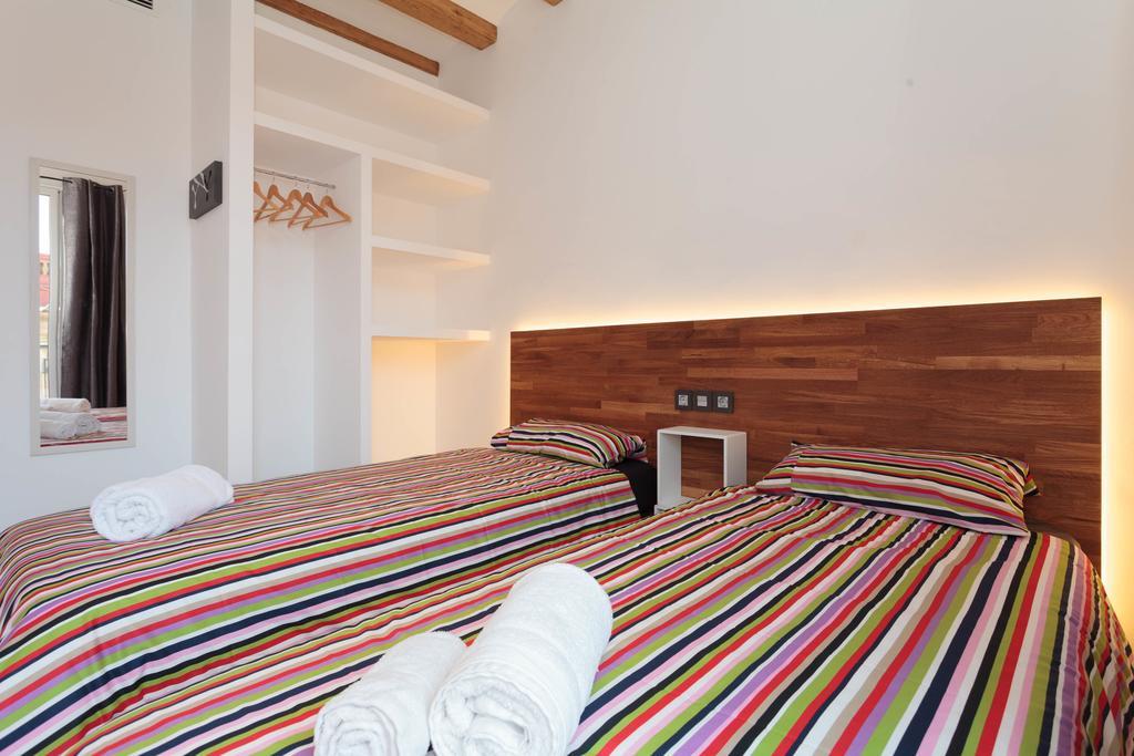 Radas Barcelona Kamer foto