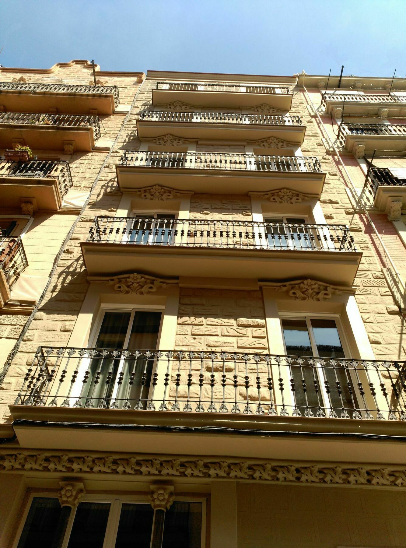 Radas Barcelona Buitenkant foto